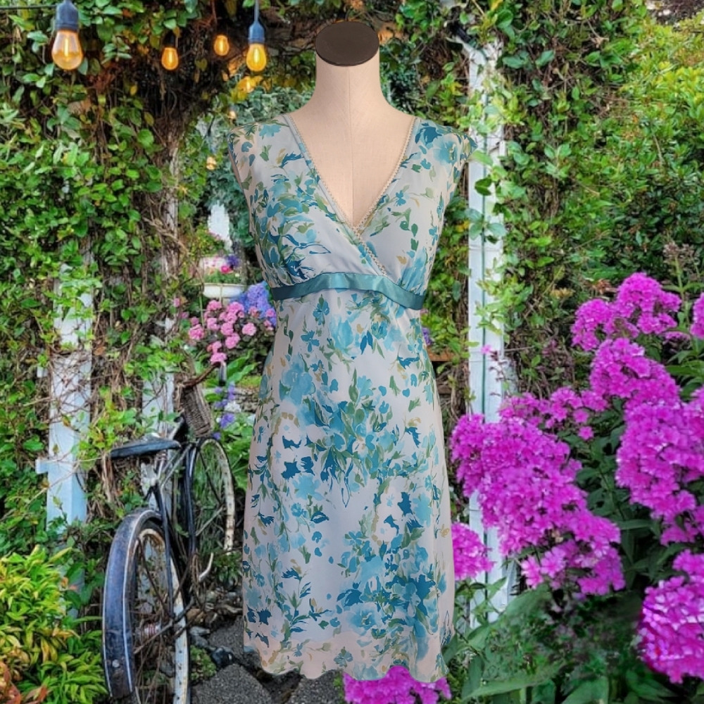 Blue 90s Floral Dress